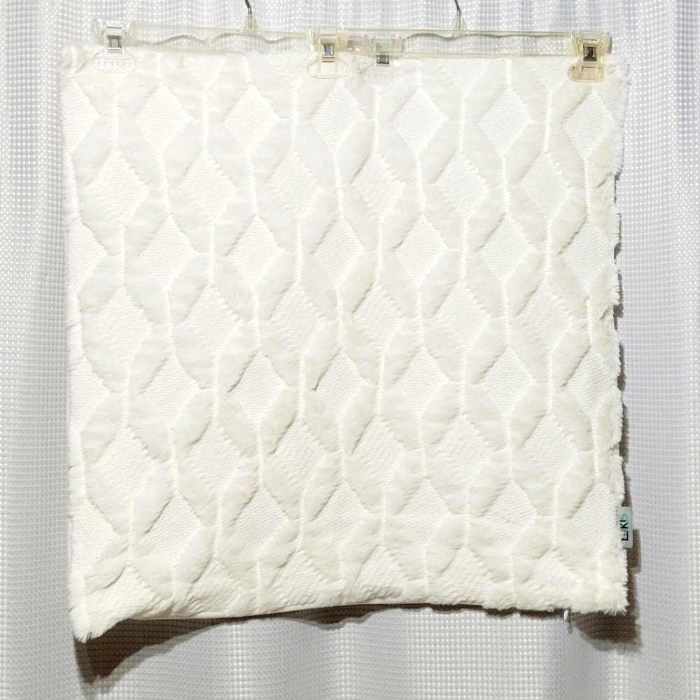 LHKIS Soft Faux Fur Diamond Design Pillow Cover (set of 2)